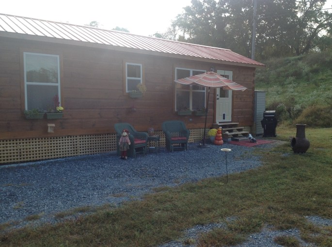 20161019we0838-tammy-backlund-tinytimes-small-house