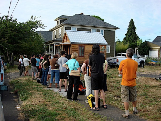 20150303tu-portlant-tiny-house-DSC06269